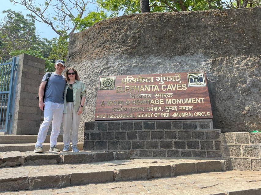 Mumbai: Guided Elephanta Island and Caves Tour - Meeting at the Gateway of India
