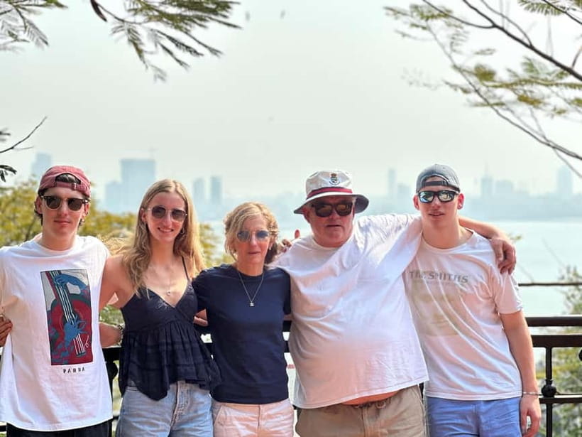 Mumbai: Half Day Elephanta Caves Guided Tour with Ferry Ride - Entering the Shiva Cave