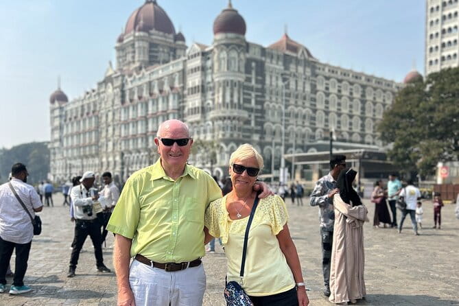 Mumbai Highlight : Exclusive Private Luxury Sightseeing Tour - Dhobi Ghat and the city at work