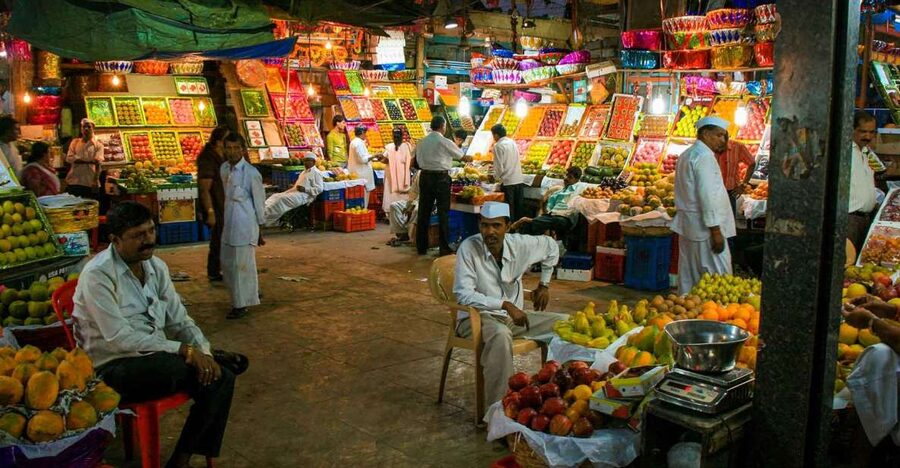Mumbai: Local Markets & Temples Tour - Key points at a glance