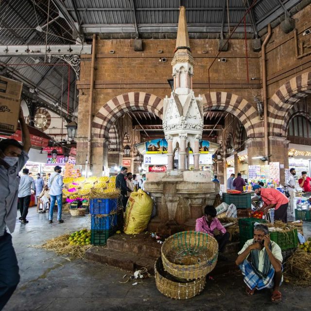 Mumbai Market Tour - The spice, jewelry, and flower markets