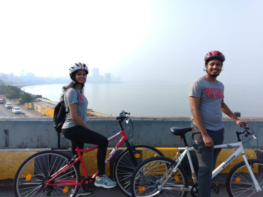 Mumbai: Morning Bicycle Tour - CSMT brings Mumbai’s grand architecture into view