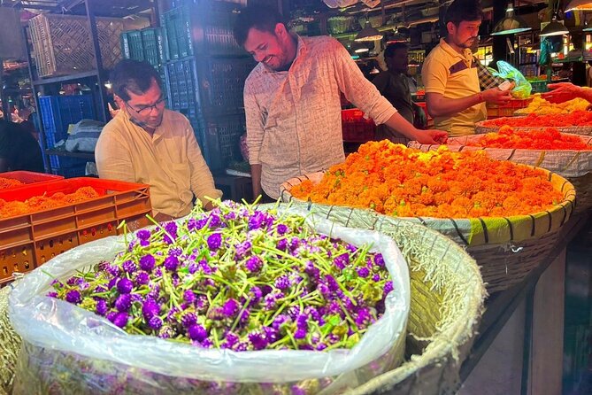 Mumbai Morning Market Tour of Flowers, Fish, and More - Why Mumbai’s morning markets are worth the early alarm