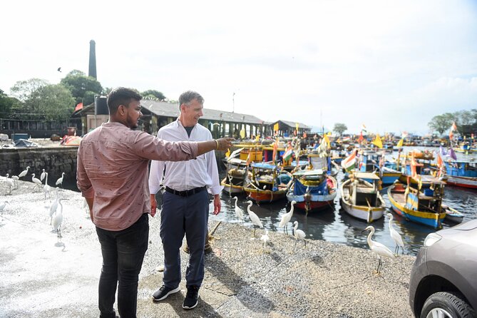 Mumbai Morning Market Tour of Flowers, Fish, and More - Sassoon Dock and the fish market
