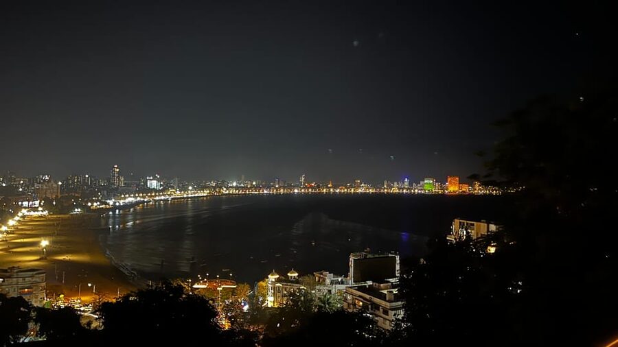 Mumbai Night Lights & Iconic Sights Tour - Key points about Mumbai after dark