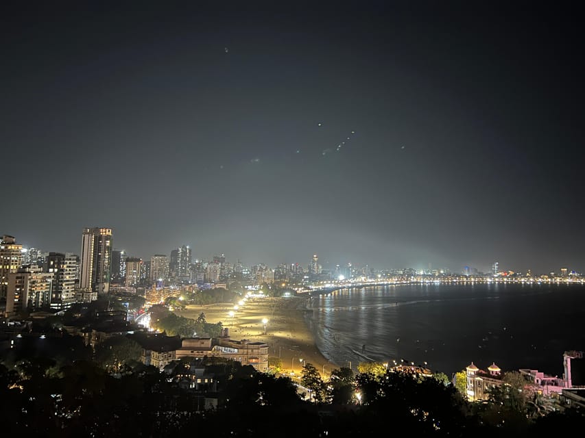 Mumbai Night Lights & Iconic Sights Tour - The Pramod Navalkar Viewing Gallery