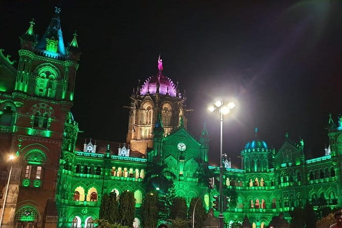 Mumbai Night Tour: Queen’s Necklace, Skyline & Heritage Lights - St. Thomas Cathedral and the city’s oldest colonial corners