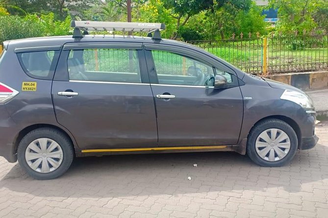Mumbai Private Car Rental with Professional Driver - Why a private car makes sense in Mumbai