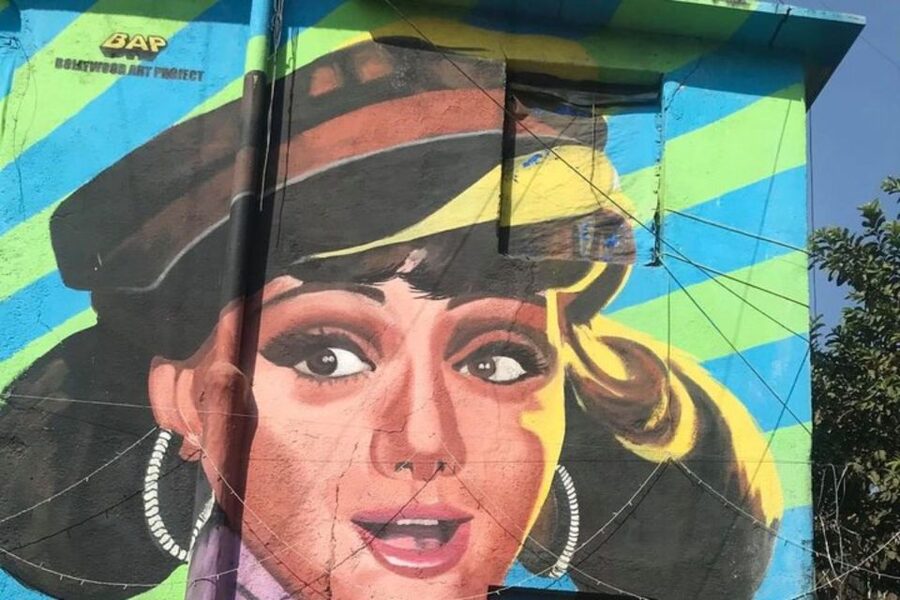 Mumbai: Private custom tour with a local guide - What a local guide adds