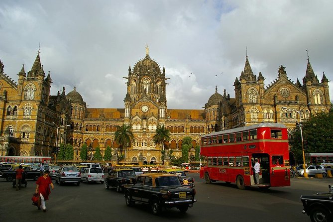 Mumbai Private Full-Day Sightseeing Tour - The Jain Temple and CST railway station