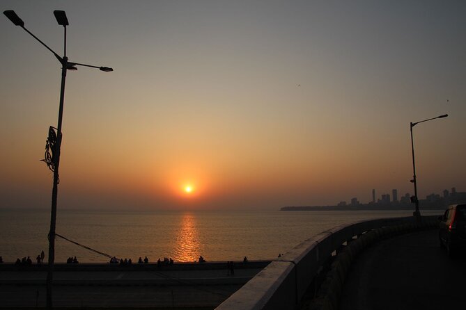 Mumbai Private Sightseeing Tour with Top Highlights - Why this tour works for a first day in Mumbai