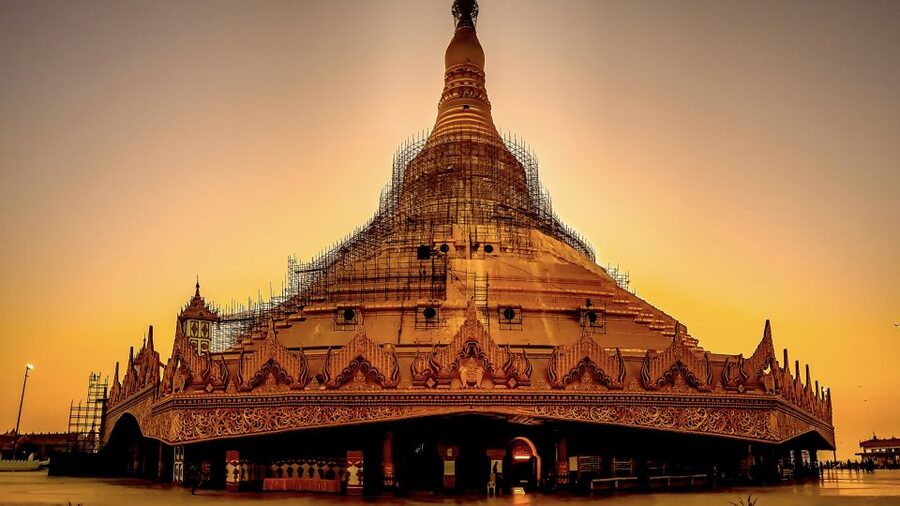 Mumbai: Private tour for Kanheri Caves and Golden Pagoda - The drive to Kanheri Caves