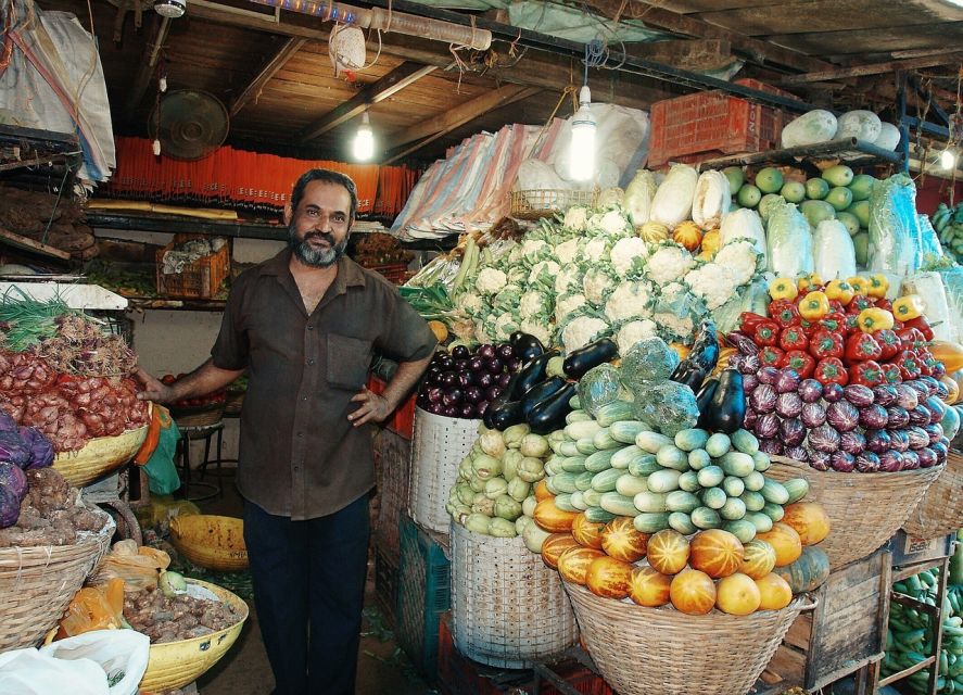 Mumbai: Private Walking Tour with a Local - Choosing a route around Apollo Bandar