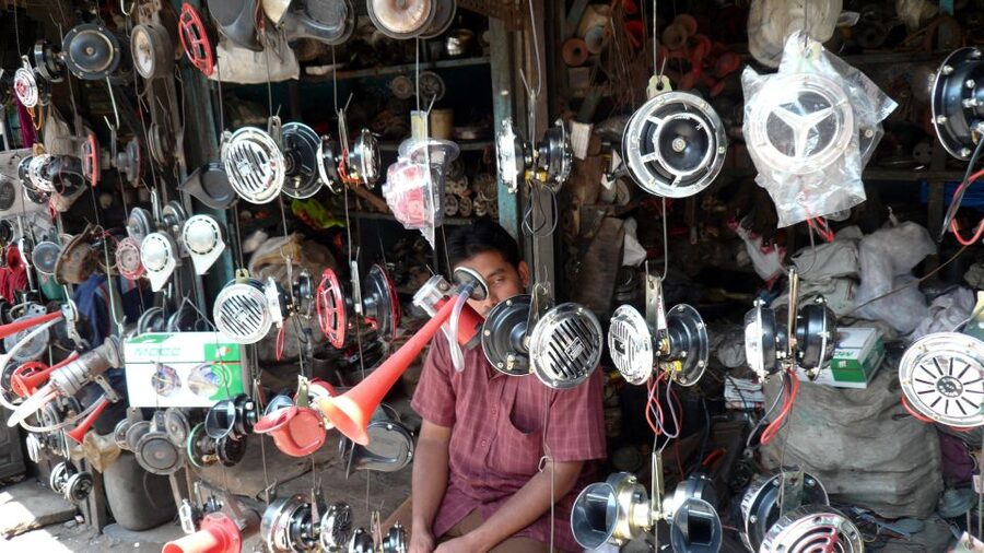 Mumbai: Public Transportation Tour - Why This Tour Gives You a Fast Read on Mumbai