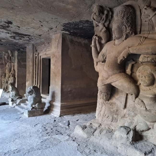 Mumbai: Sanjay Gandhi National Park, Pagoda, & Lion Safari - Global Vipassana Pagoda: a quiet change of pace