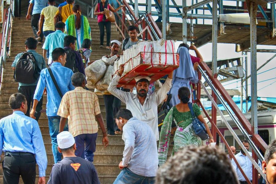 Mumbai Shore Excursions: Small Group Mumbai Sightseeing tour - Kala Ghoda, Oval Maidan, and the Asiatic Society