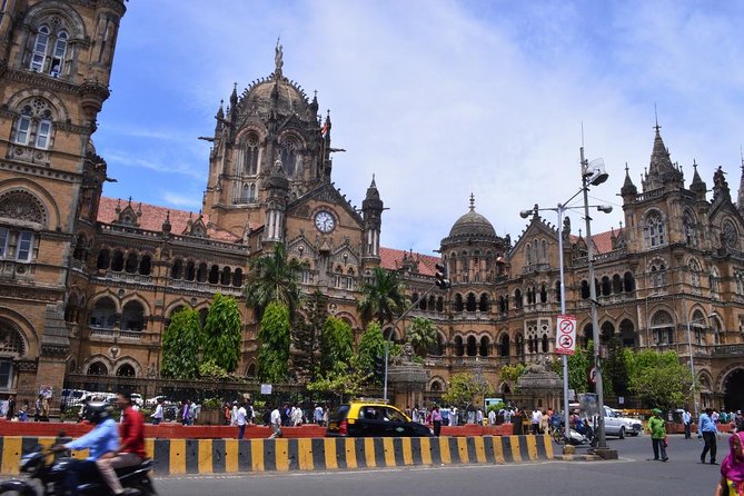 Mumbai Sightseeing with Dharavi Slum - Why Dharavi gives this Mumbai tour its purpose