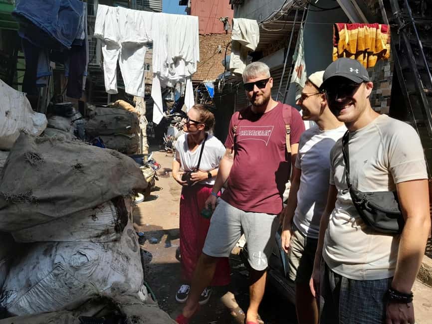 Mumbai Slum Tour - Visit Dharavi Slum with Local Guide - Why a local guide changes the Dharavi experience
