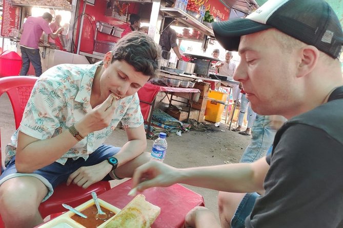 Mumbai Street Food Safari - Taj Icecream and Bohri Mohalla: meat, sweets, and an old technique