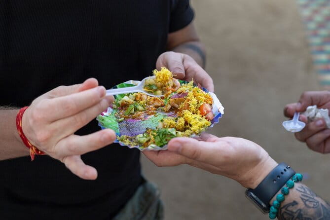 Mumbai Street Food & Temple Tour: Hidden Markets & Night Bazaar - Why this Mumbai food tour feels different