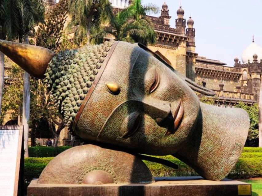 Mumbai Walking Tour with Local Snacks - What two hours can realistically cover