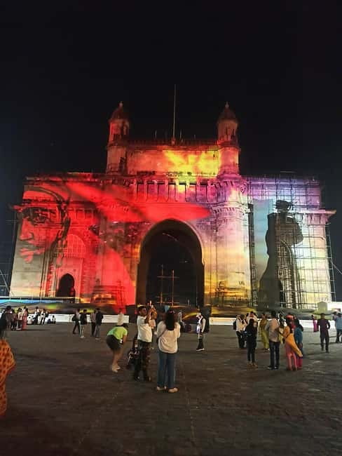 Night Tour: Mumbai’s Nights & Buzzing Bazaars - Dhobi Ghat: a brief look at working Mumbai