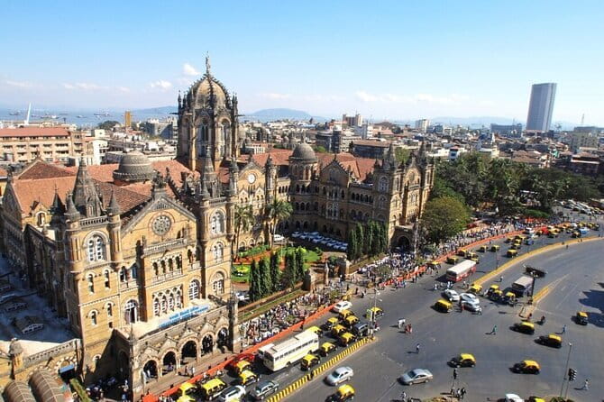 Old Mumbai Sightseeing Tour with a Local Guide - Victoria Terminus and the final architectural flourish