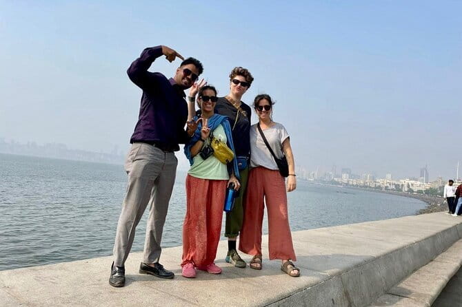 Old Mumbai Sightseeing Tour with a Local Guide - What the private format adds at $35.18