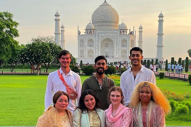 One-Day Private Taj Mahal Tour From Mumbai - Leaving Mumbai at 3 am