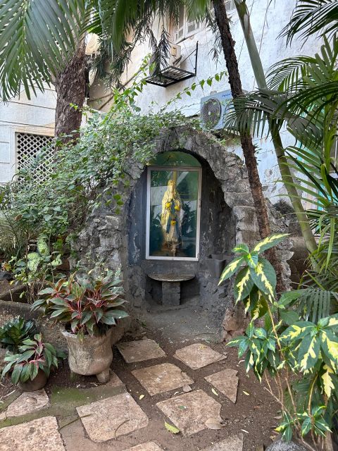Portuguese Heritage Tour of Bombay 4 hours - What this four-hour Mumbai heritage tour is really about