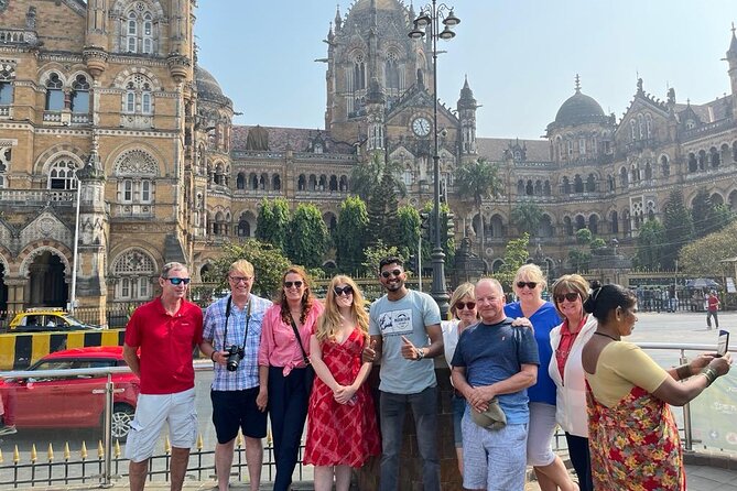 Primmum Mumbai Sightseeing With Local Train Ride Experience - Hanging Gardens and Kamala Nehru Park on Malabar Hill