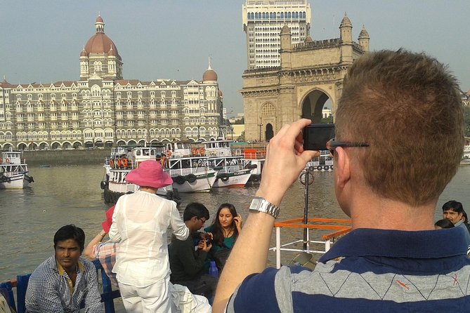 Private Bollywood and Mumbai City Tour with Meal - Oval Maidan, Town Hall, and Mumbai’s grand civic center