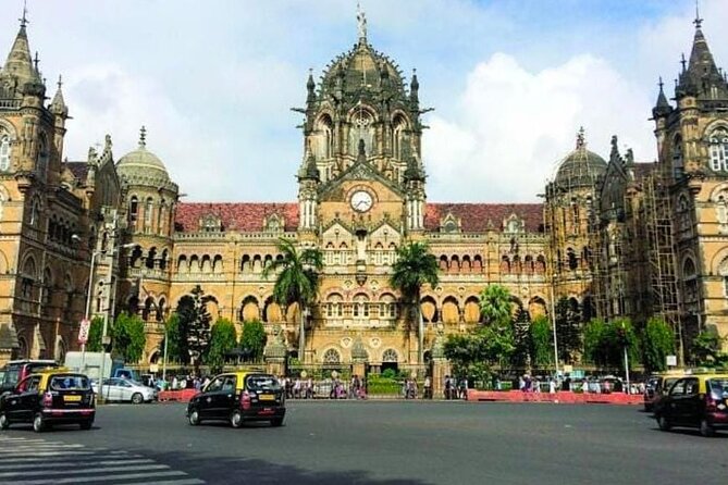 Private City Tour With Guide & Transport - Marine Drive and Mumbai’s seafront