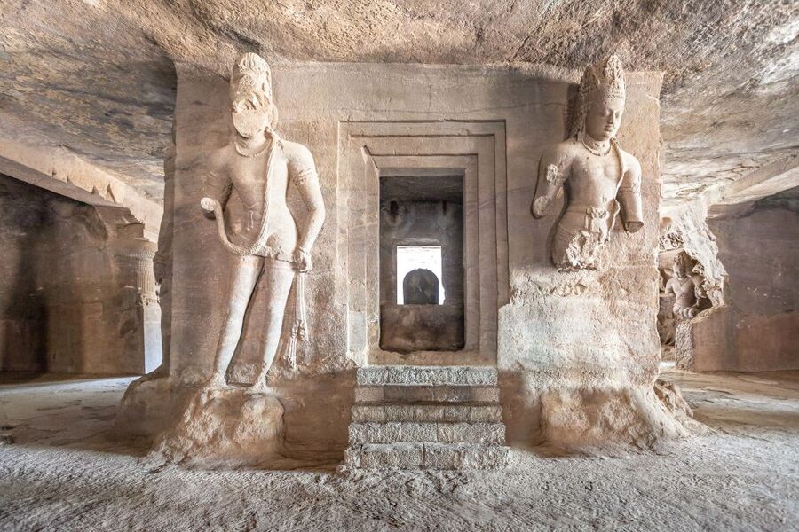 Private Elephanta Caves: Private Half-Day Tour from Mumbai - What the $82 price covers