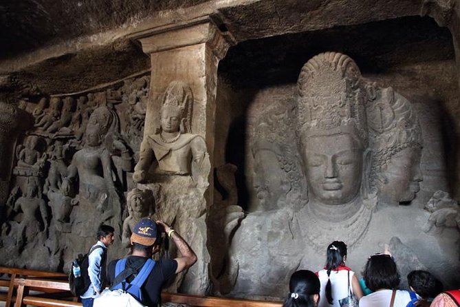 Private Full-Day Mumbai City Tour with Elephanta Caves Excursion - Gateway of India and the harbor