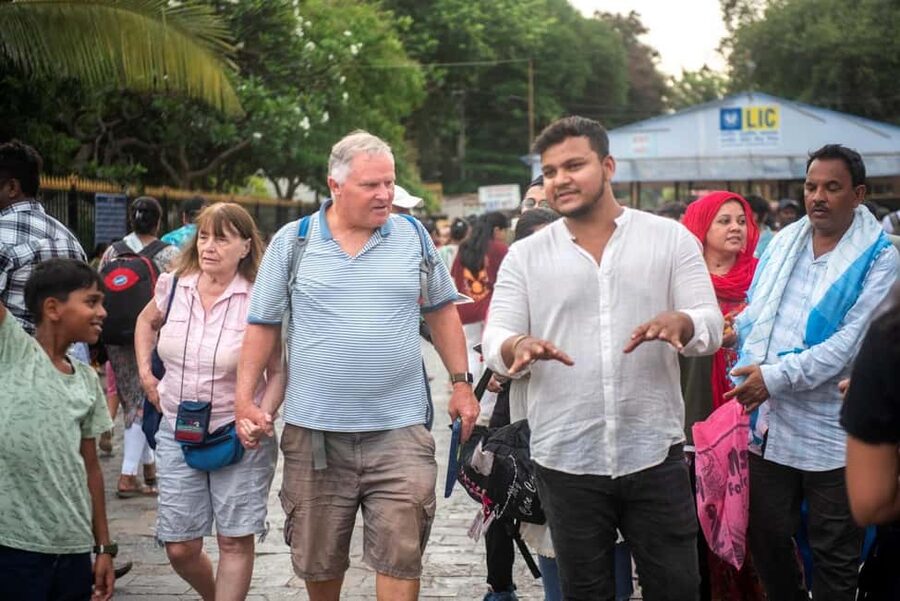 Private Full-Day Mumbai Sightseeing & Dharavi Slum Tour - The drivers make a real difference