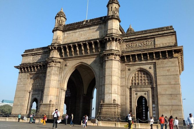 Private Full Day Sightseeing Tour of Mumbai - Marine Drive and Mumbai’s waterfront