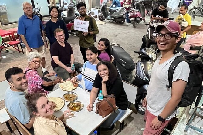 Private Guided Non-Veg Street Food Walking Tour in Muslim Quarter - What the two-hour route includes