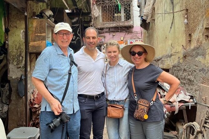 Private Guided Walking Tour in Dharavi Slums - Kumbharwada and the work of the potters