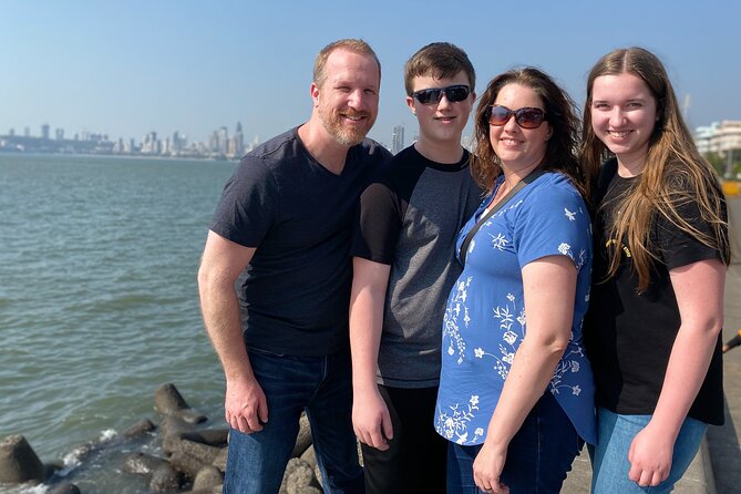 Private Half-Day Bombay Sightseeing Tour with Guide and Transportation - Marine Drive and Malabar Hill views
