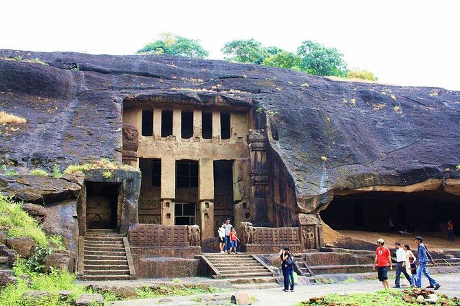 Private Half-Day Kanheri Caves Excursion from Mumbai - Clothes, shoes, water, and other useful details