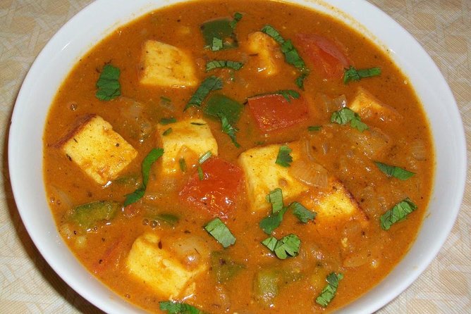 Private Half-Day Mumbai Cooking Class - A private class with room for questions
