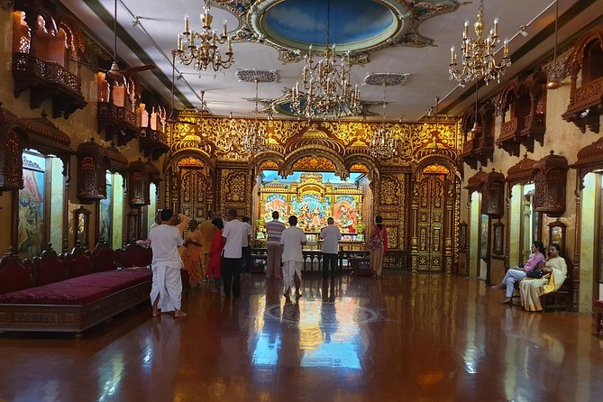 Private Maximum Mumbai Tour With Add-On Options - Hanging Gardens and Malabar Hill views