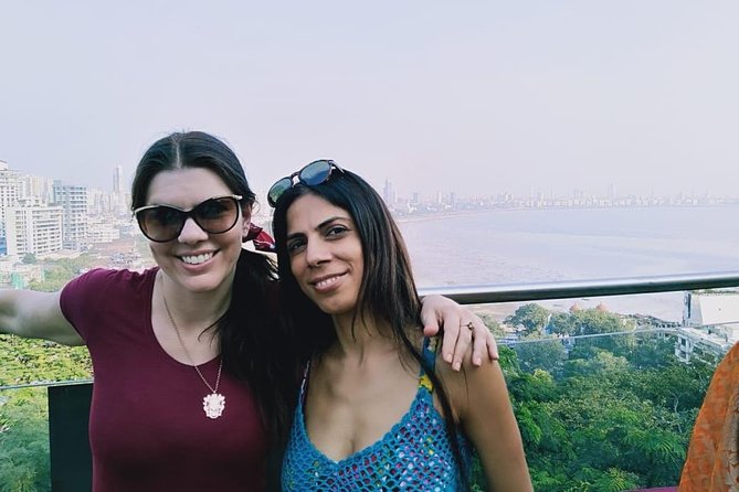 PRIVATE Mumbai Full Day Tour in Premium Car/Bus/Moped with GUIDE - Car, bus, or moped: clarify before you go