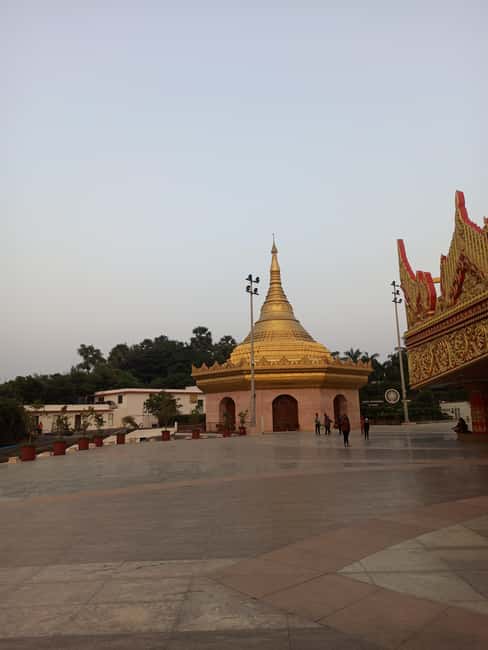 Private Mumbai Tour: Kanheri Caves & Golden Pagoda Temple - Two Buddhist landmarks, one well-planned outing