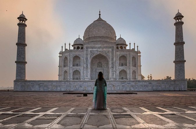 Same Day Taj Mahal/Agra Tour from Mumbai By Return Flights - Meals and optional inclusions need checking