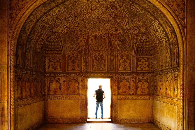 Same Day Tour from Mumbai to Taj Mahal and Agra With Flights - The 2 AM pickup from Mumbai