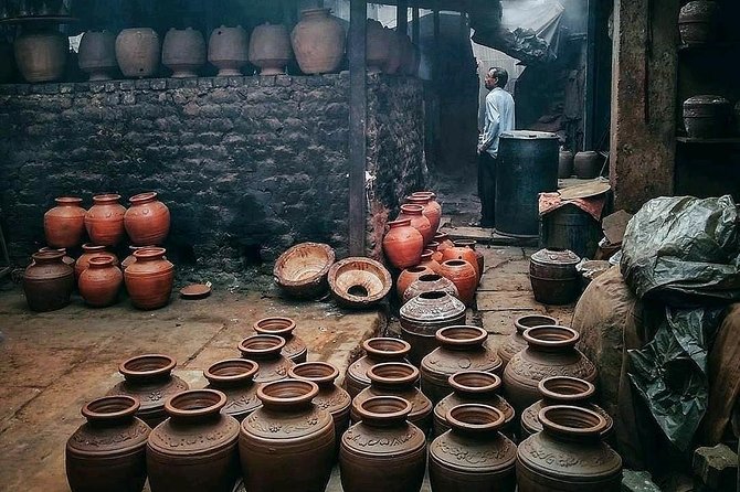Small Group Tour of Dharavi Slum - Kumbharwada and the pottery quarter