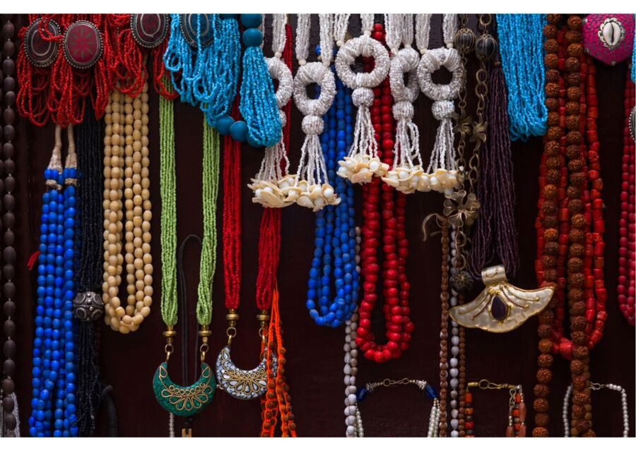 Vibrant Markets of Mumbai (2 Hours Guided Walking Tour) - Walking conditions and practical preparation