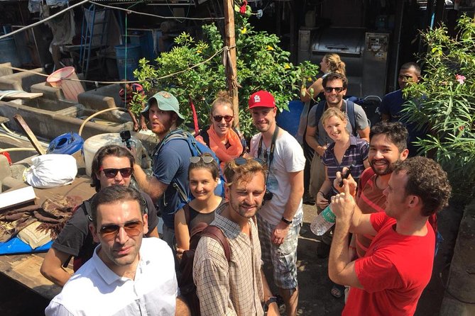 Walking Tour of Dharavi Slum in Mumbai - Guides who make the difference